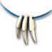 Ficheiro:Colar de dentes azul.png